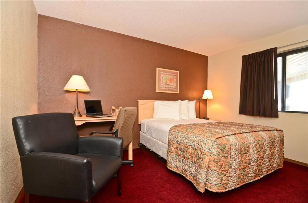 Cottonwood Inn And Conference Center South Sioux City الغرفة الصورة